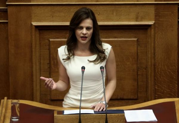 Αχτσιόγλου στο «MEGA Σαββατοκύριακο»: Αυταρχισμός και αλαζονεία της κυβέρνησης η απόφαση για τα αναδρομικά