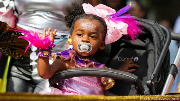 Σε «καραντίνα» και το Καρναβάλι του Νότινγκ Χιλ