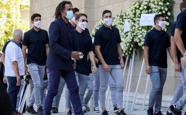 Το τελευταίο «αντίο» στον Σάββα Θεοδωρίδη