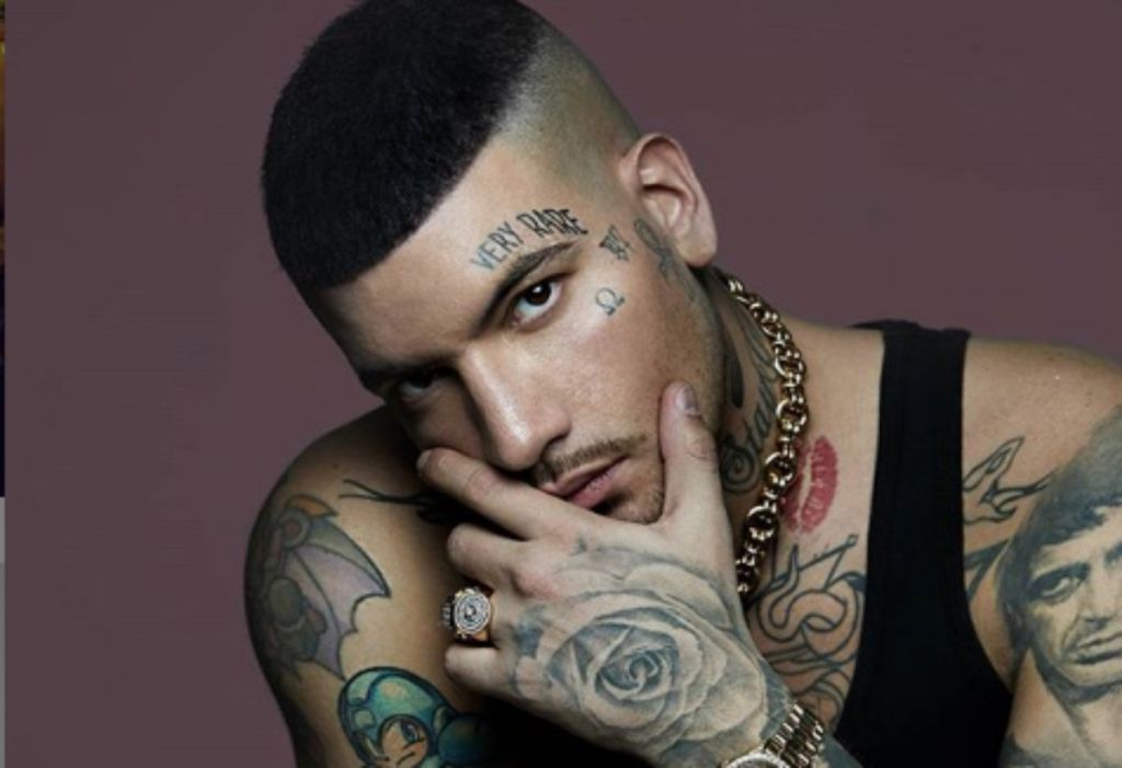 SNIK: «Θέλω να πω πόσο πουτ…ς είναι όλοι αυτοί, φτου σας βρωμιάρηδες»