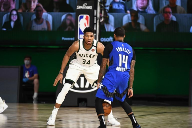 Αντετοκούνμπο : Πρέπει να παίξουμε πιο σκληρά για να επανέλθουμε