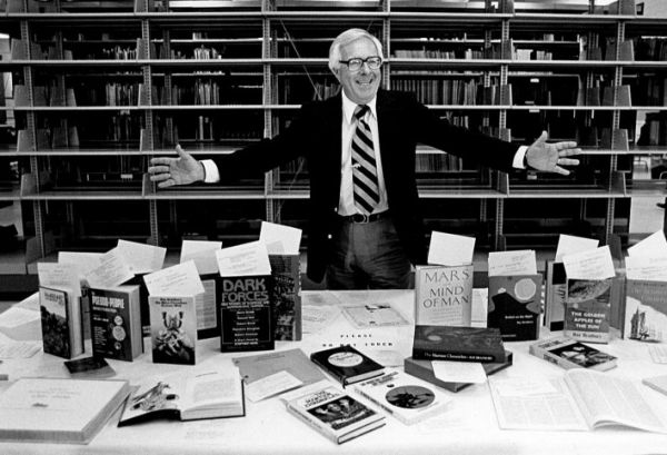 «Φαρενάιτ 451»: Ένας επετειακός μαραθώνιος ανάγνωσης με διασημότητες