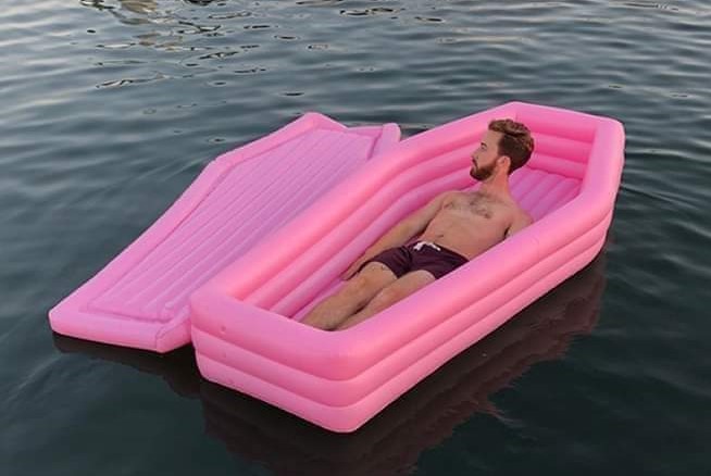 Κοροναϊός: Έξαλλο το Twitter με την «έκρηξη» των κρουσμάτων – «Συνεχίστε τις μαγκιές…»