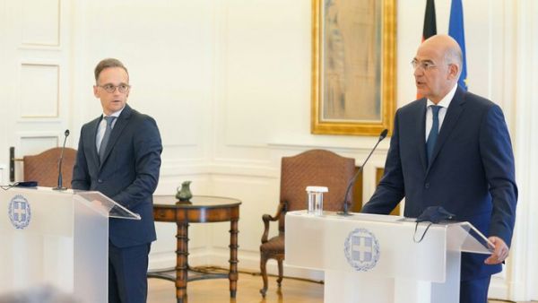 Επικοινωνία Δένδια – Μάας για την τουρκική προκλητικότητα