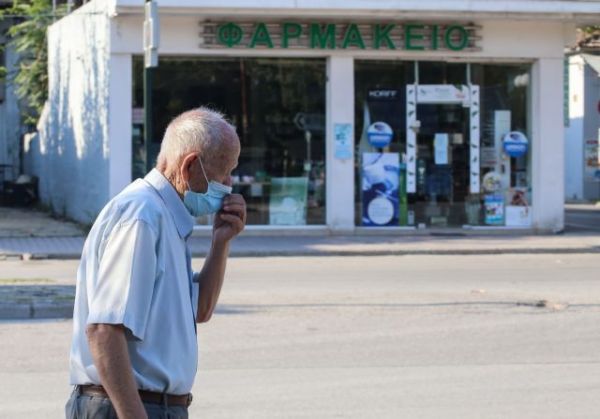 Κοροναϊός: Τρομάζει η αλματώδης αύξηση σε κρούσματα και νεκρούς – Έρχονται νέα μέτρα για τον περιορισμό του ιού