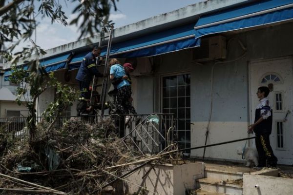 Τραγωδία στην Εύβοια με 7 νεκρούς: Κορυφώνεται η αγωνία για τον αγνοούμενο