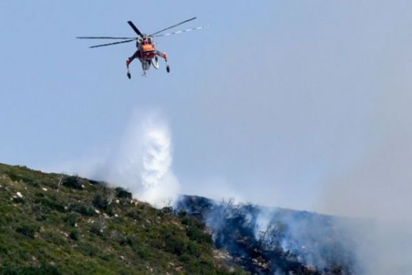 Υψηλός κίνδυνος πυρκαγιάς τη Δευτέρα σε Αττική και Εύβοια