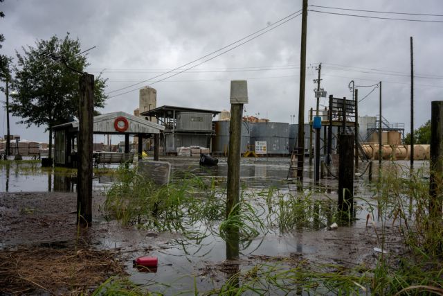 ΗΠΑ: Ο κυκλώνας Λόρα «χτυπάει» τη Λουιζιάνα - Αναβαθμίστηκε στην κατηγορία 4