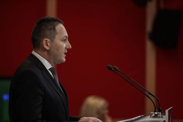 Πέτσας: Οι διεθνείς συμμαχίες της Ελλάδας βοήθησαν στην αποκλιμάκωση με Τουρκία