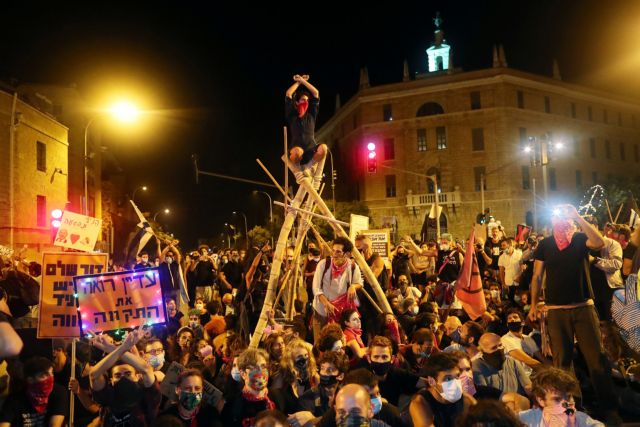 Ισραήλ : Δεν κοπάζει το κύμα κατακραυγής κατά του Νετανιάχου