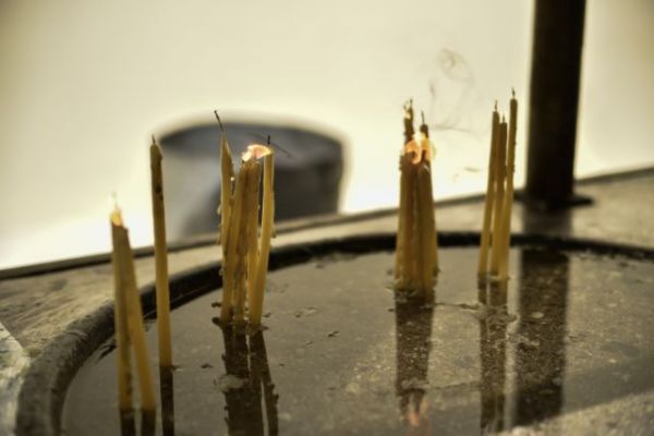 Η αθεΐα των πολιτικών και η υποκρισία