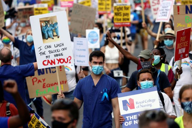 Κοροναϊός – Βρετανία : 1.062 νέα κρούσματα – Στο υψηλότερο επίπεδο από τον Ιούνιο