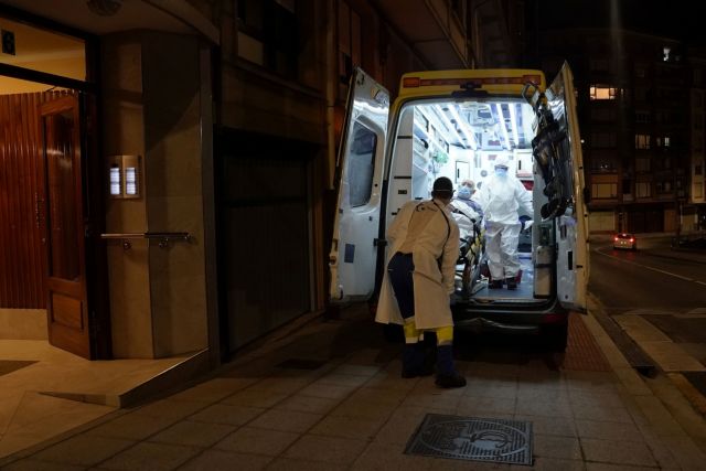 Κοροναϊος – Ισπανία : Σύσταση για εθελοντική καραντίνα λόγω έκρηξης των νέων κρουσμάτων