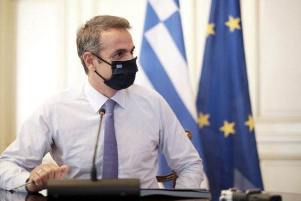 Κοροναϊός : Οι θεωρίες συνωμοσίας και οι «αφηγήσεις των ανθρώπων»