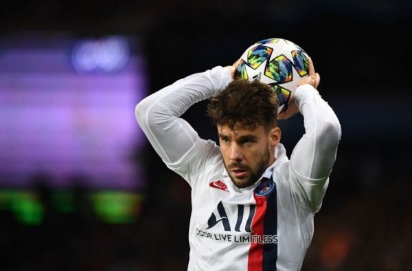 Παρί: «Άκυρο» σε Μπαρτσελόνα για Μπερνάτ