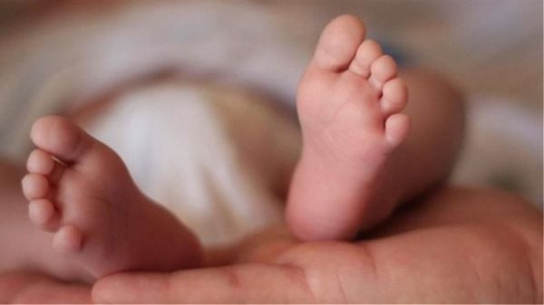 Κοροναϊός : Και τρίτο βρέφος θετικό στον ιό