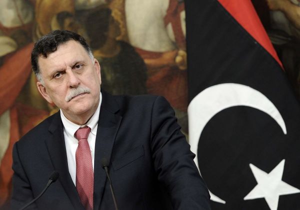 Λιβύη : Ρωγμές στην κυβέρνηση Σάρατζ; -«Ξήλωσε» και τον υπουργό Άμυνας