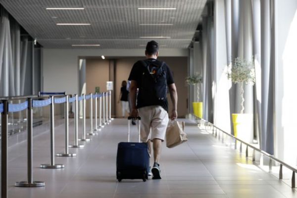 Κοροναϊός: Πάνω από 360.000 έλεγχοι στα σύνορα – Πώς βοήθησε ο αλγόριθμος EVA