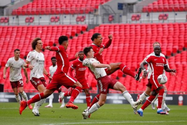 Φαν Ντάικ: «Είμαστε απογοητευμένοι αλλά πρέπει να προχωρήσουμε»