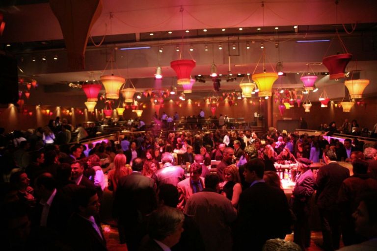 Χαλκιδική : Με κοροναϊό εργαζόμενοι σε γνωστό μπαρ – Νέα κρούσματα στο γηροκομείο Ασβεστοχωρίου