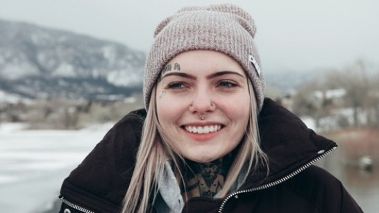 Αυτοκτόνησε η Ντέζι Κόουλμαν : Ο βιασμός της σε ηλικία 14 ετών είχε γίνει ντοκιμαντέρ