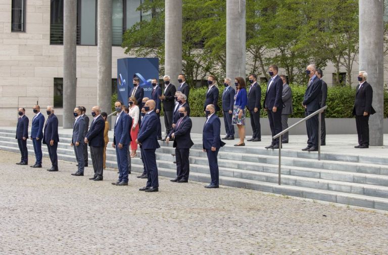 Ελληνοτουρκικό διάλογο με ορίζοντα τη Χάγη προετοιμάζει η ΕΕ – Ραντεβού το Σεπτέμβρη για …κυρώσεις