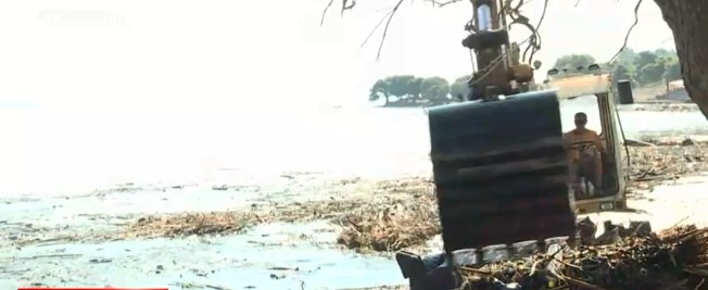 Δήλεσι: Παραμένουν κλειστές οι παραλίες – Πότε θα παραδοθούν στους πολίτες