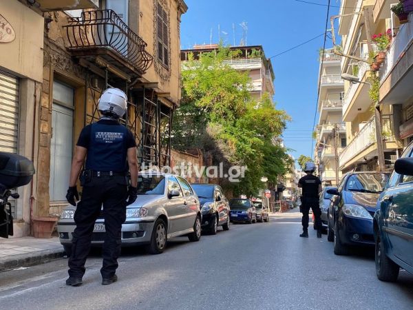 Θεσσαλονίκη: Αστυνομική επιχείρηση στην κατάληψη Libertatia – Προσαγωγές αντιεξουσιαστών