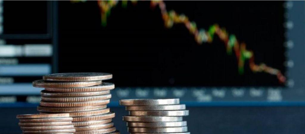 Στις αγορές ξανά η Ελλάδα με 10ετές ομόλογο – Ανησυχία για τα δημόσια έσοδα