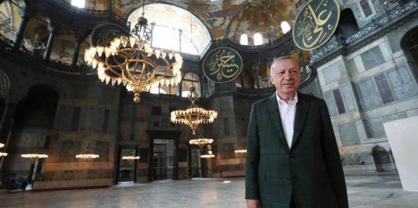 Αγία Σοφία: το μέγα σκάνδαλον