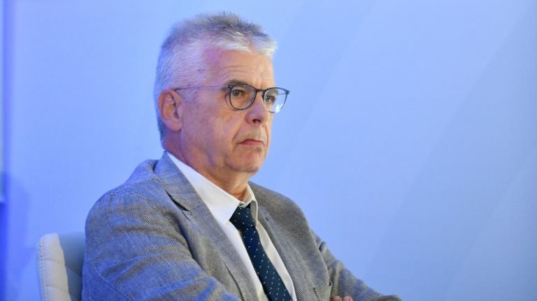 Κοροναϊός – Γώγος: Μπαίνουμε στη χειρότερη φάση της πανδημίας – Aναγκαίος ο Τσιόδρας