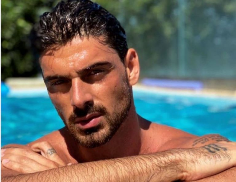 Μικέλε Μορόνε: Στη Ρόδο ο  πρωταγωνιστής του «365 dni»