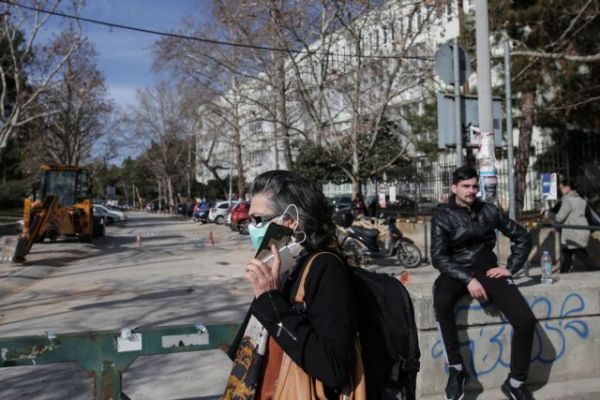 Κοροναϊός : Η Ελλάδα οχυρώνεται για το δεύτερο κύμα της πανδημίας – Τα νέα μέτρα που εξετάζονται