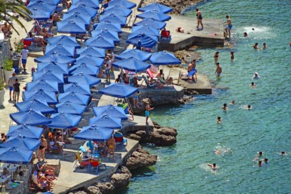 Καιρός -Καλλιάνιος: Με 40αρια μας αποχαιρετά ο Αύγουστος