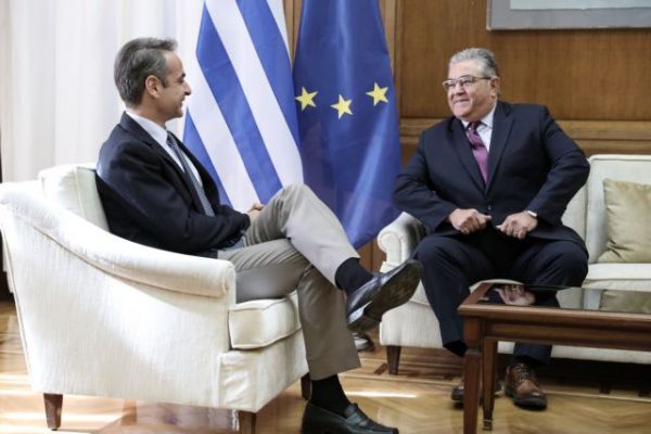 Ο Κουτσούμπας, τα μπάνια και ο Ερντογάν