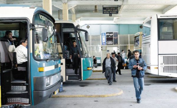 Έκπτωση 50% στα εισιτήρια τρένων και ΚΤΕΛ για τους αναπληρωτές εκπαιδευτικούς