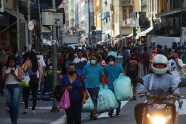 Λατινική Αμερική : Σημάδια επιβράδυνσης – Πάνω από 7 εκατομμύρια τα κρούσματα