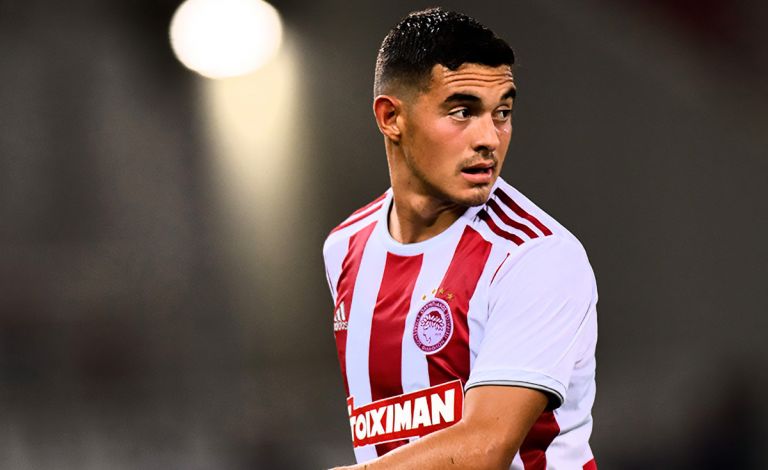 Θετικός στον κοροναϊό ο Λοβέρα, δεν γίνεται ο τελικός – Σε καραντίνα οι ποδοσφαιριστές του Ολυμπιακού για 48 ώρες