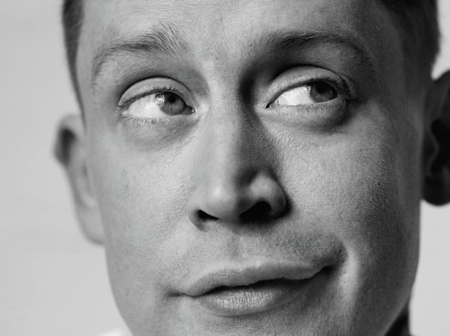 Μακόλεϊ Κάλκιν : Σαραντάρισε και «τρολάρει» ανελέητα