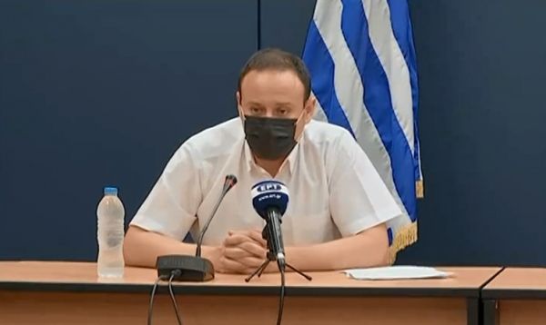 Μαγιορκίνης: Να μην μας ξεγελάσει η μικρή ανάσχεση του δεύτερου κύματος – Η πανδημία σιγοβράζει