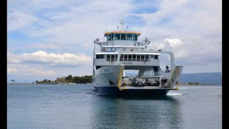 Κομμένη στα δύο η Εύβοια : Ουρές χιλιομέτρων στην Ερέτρια – Παρέμβαση ΓΓΠΠ