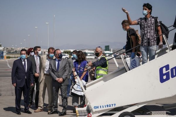 Προσφυγικό: Πρώτη αναχώρηση πτήσης με εθελούσιες επιστροφές
