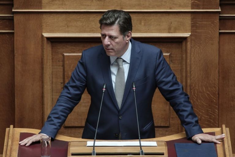 Βαρβιτσιώτης: Αν η Τουρκία ψάχνει κάποια λύση – πακέτο, ας το ξεχάσει