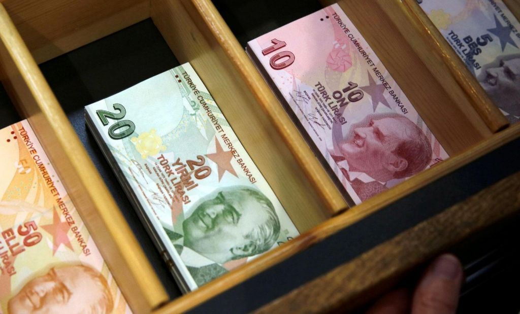 Ερχεται «κραχ» στην τουρκική οικονομία; – Μια χώρα υπερχρεωμένη, ένα νόμισμα σε απαξίωση