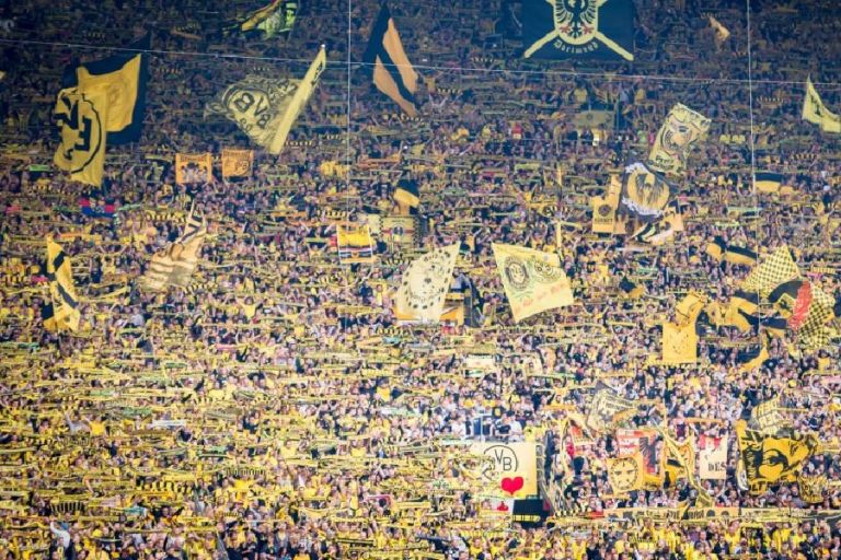 Bundesliga: Προετοιμασίες για να επιστρέψει ο κόσμος στα γήπεδα