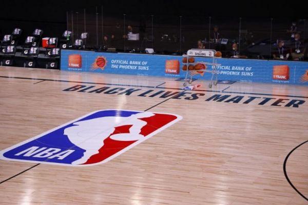 Σύσσωμος ο κόσμος του ΝΒΑ επικροτεί τους Μπακς!