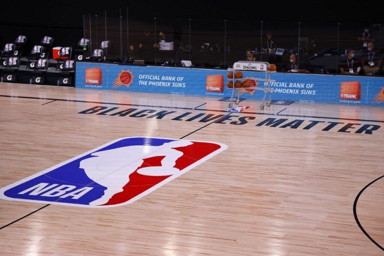 Σύσσωμος ο κόσμος του ΝΒΑ επικροτεί τους Μπακς!