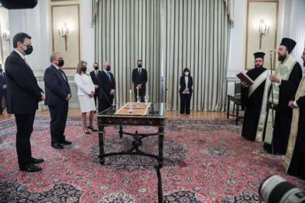 Ολοκληρώθηκε η ορκωμοσία των νέων μελών της κυβέρνησης