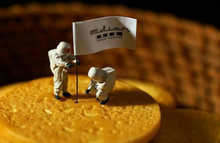 Ημερολόγια καραντίνας και… μινιατούρας από Ιάπωνα καλλιτέχνη