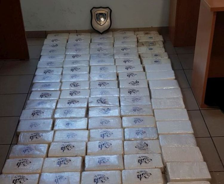 Φορτηγό με 100 κιλά κοκαΐνης εντοπίστηκε στο λιμάνι της Πάτρας - Συνελήφθη 63χρονος